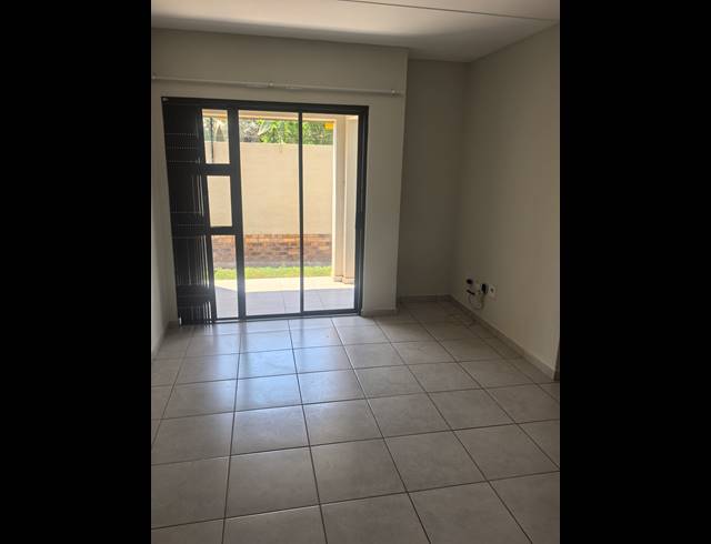 1 BEDROOM APARTMENT RENTED IN NORTON PARK